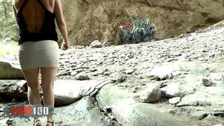 Horny ქალები, რომლებიც ელოდებიან მათი შანსი მისაღებად fucked Horny ქალები, რომლებიც ელოდებიან მათი შანსი მისაღებად fucked