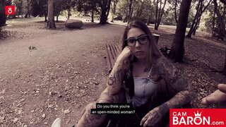 Kevin dá Mia unha boa noite foda data! Cambaron.com