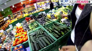 Puwetan, kusina pagkatapos ng pagkuha ng mainit na may mga pamilihan