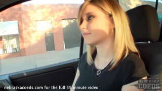18yo sylvia nøgen rundt i lincoln, nebraska