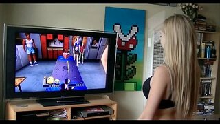 Dhambi pecker savouring